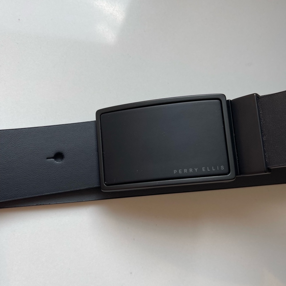 Perry Ellis Black Matte Leather Belt with Black Buckle